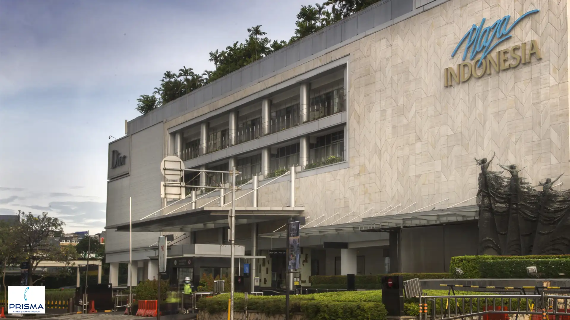 Plaza Indonesia Exterior